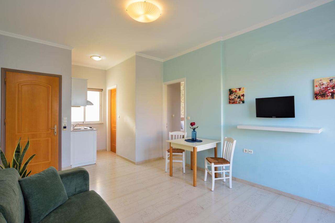 Poseidon Apartments Kato Daratso Buitenkant foto