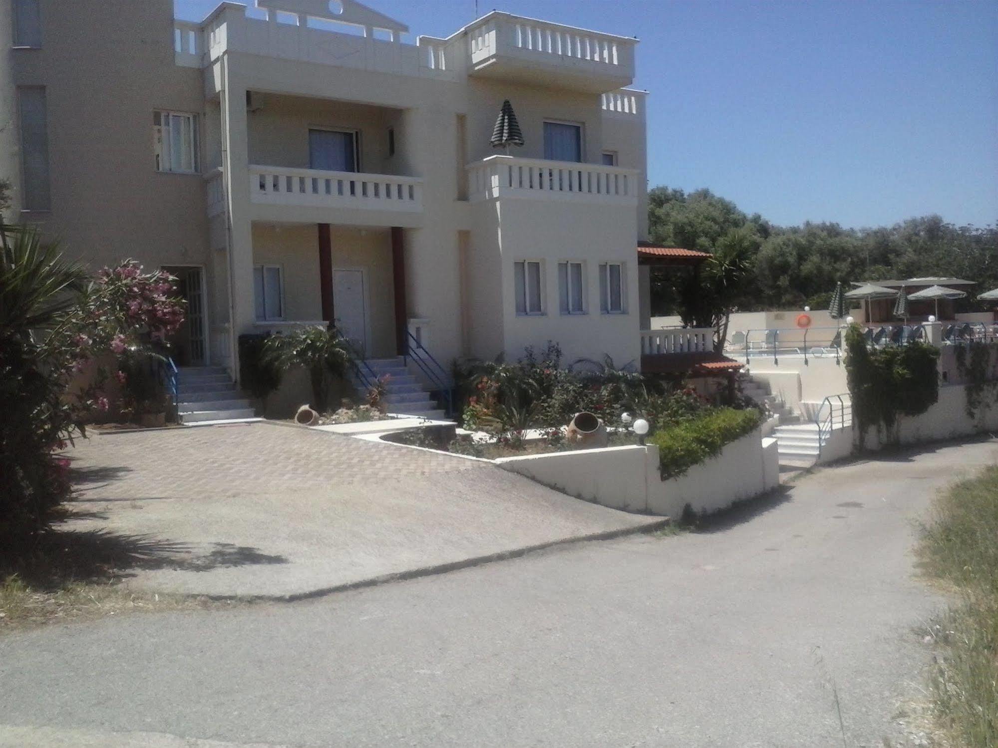 Poseidon Apartments Kato Daratso Buitenkant foto